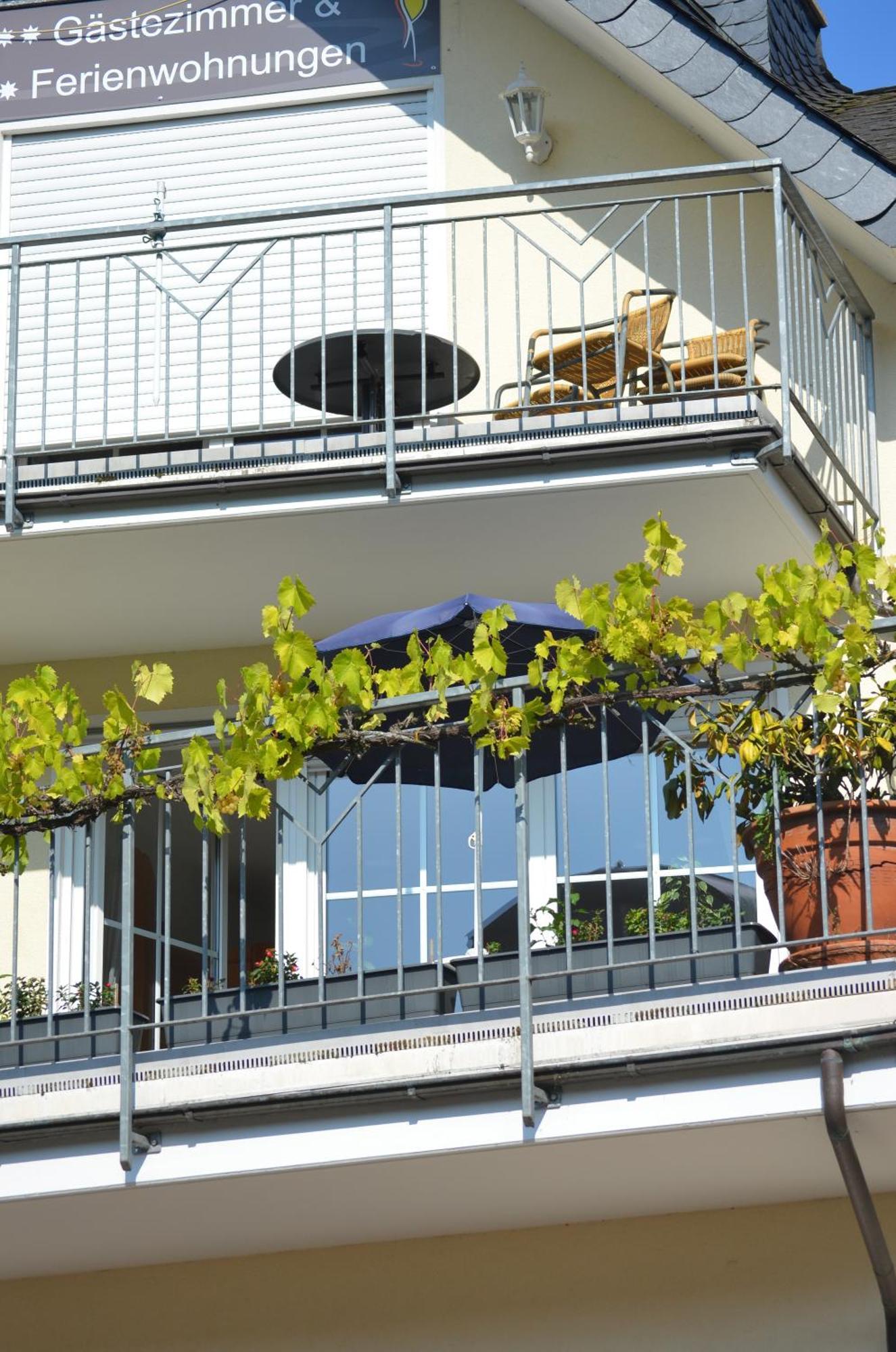 Weingut Sauer-Kettermann Villa Enkirch Exterior photo